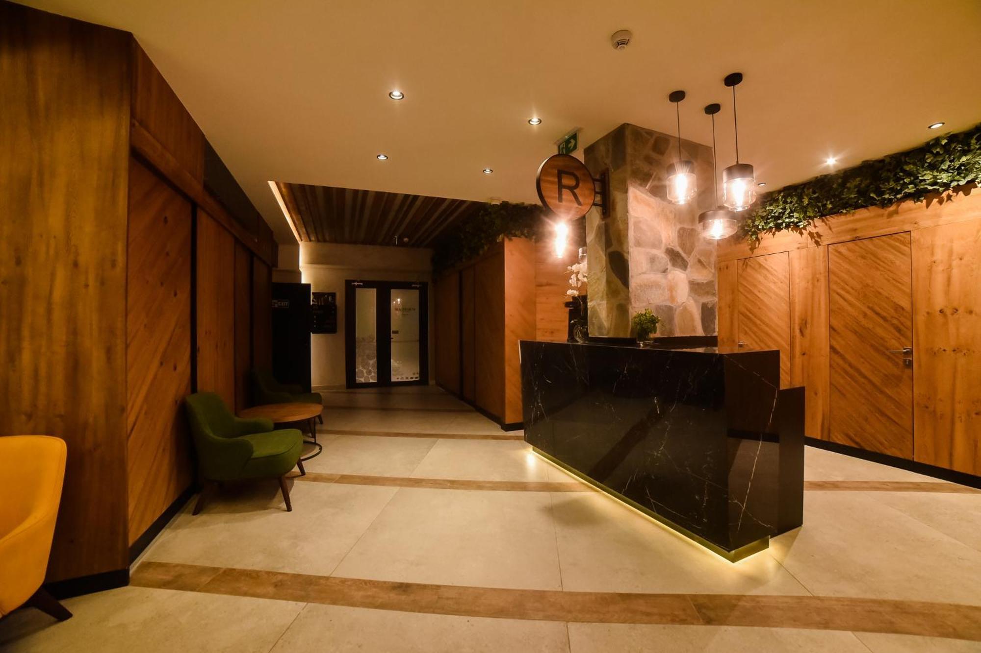 - Lux Apartment Zlatibor